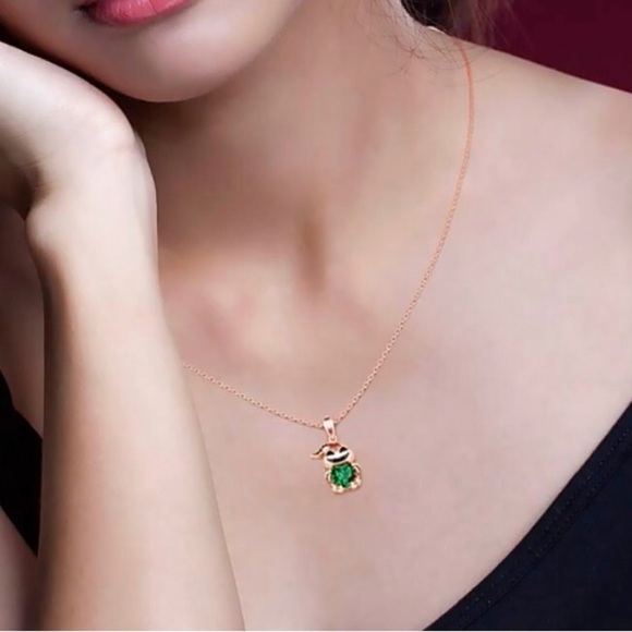 Oogie Boogie necklace nightmare before Christmas NEW green Valentines Gift - Picture 4 of 6